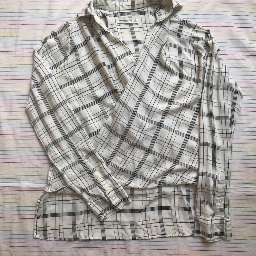 Abercrombie&Fitch wrap shirt